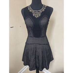 BCBG MAXAZRIA Black Serina Sleeveless Eyelet Cocktail Dress Size 0 Gothic Glam